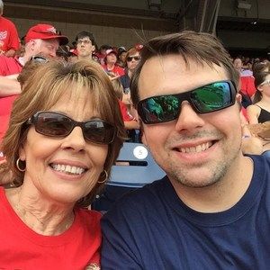 Meet your Posher, Lynn